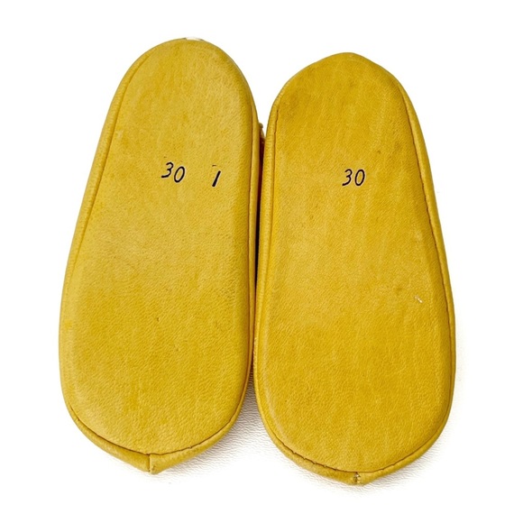 Taos Mox Baby Beaded Moccasins Size 30 = Size 3 Infant Deerskin Mocs Fringed EUC - Picture 9 of 11